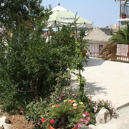Appartement With A Parking Space Hvar - 4612