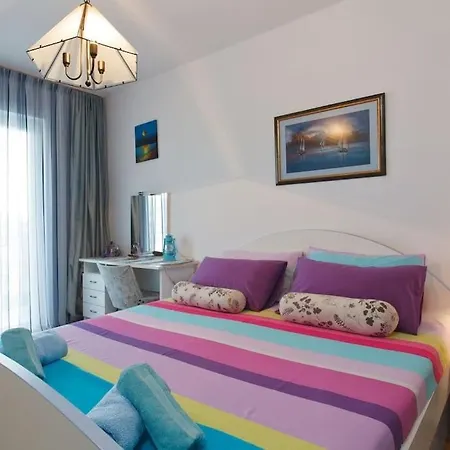 Appartement With A Parking Space Hvar - 4612